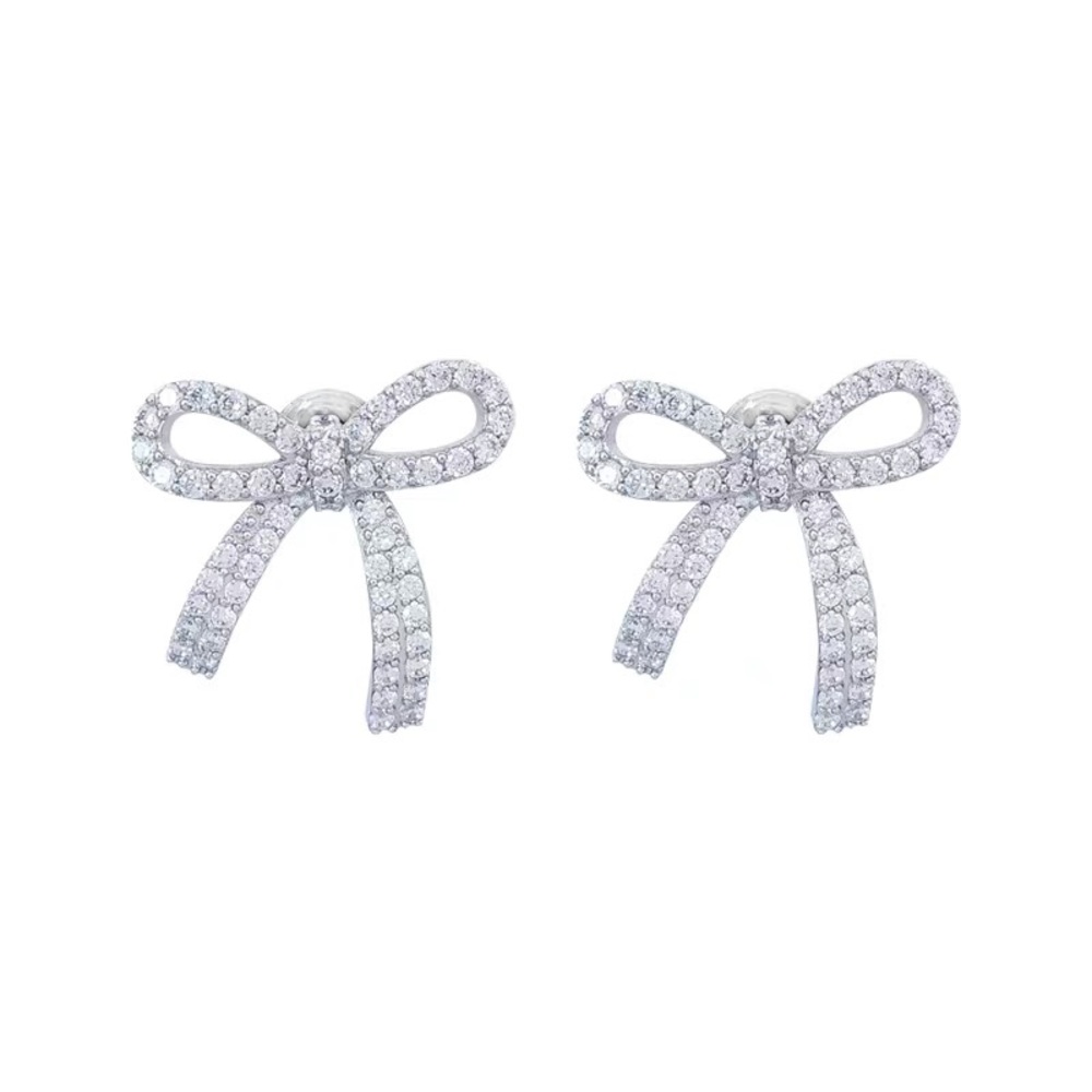 Earring - Picture 2 of 4